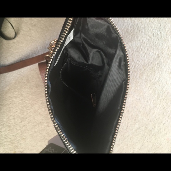 💕 Host Pick 💕 Vegas Knights purse - Picture 6 of 7